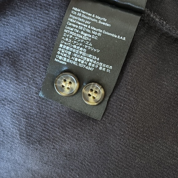 H&M Navy Blue Corduroy Button-Down Shirt - Women’s Size XS - Picture 6 of 8